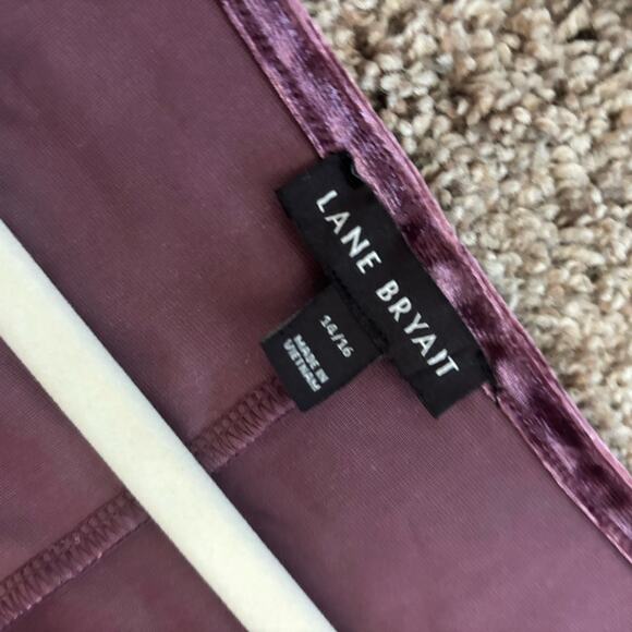 Lane Bryant Crushed Velvet Purple V Neck Blouse Sz 14 / 16 - Picture 9 of 9